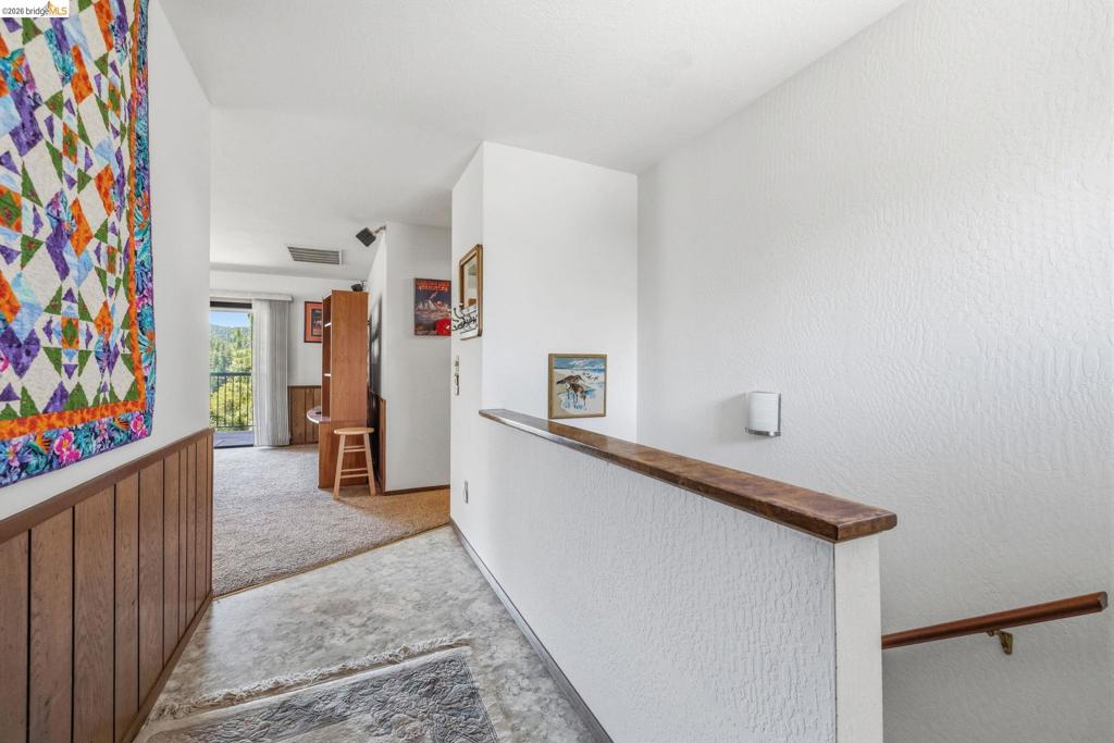 12701 Cresthaven Dr, Groveland, CA 95321