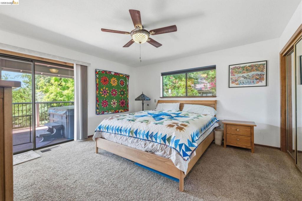12701 Cresthaven Dr, Groveland, CA 95321