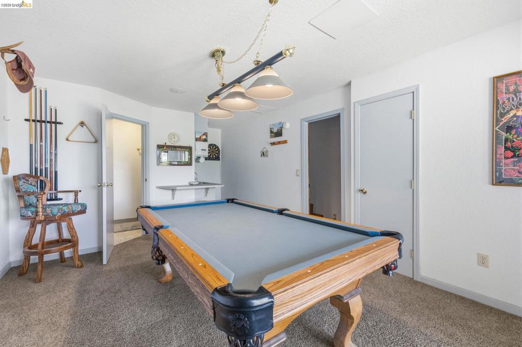 12701 Cresthaven Dr, Groveland, CA 95321