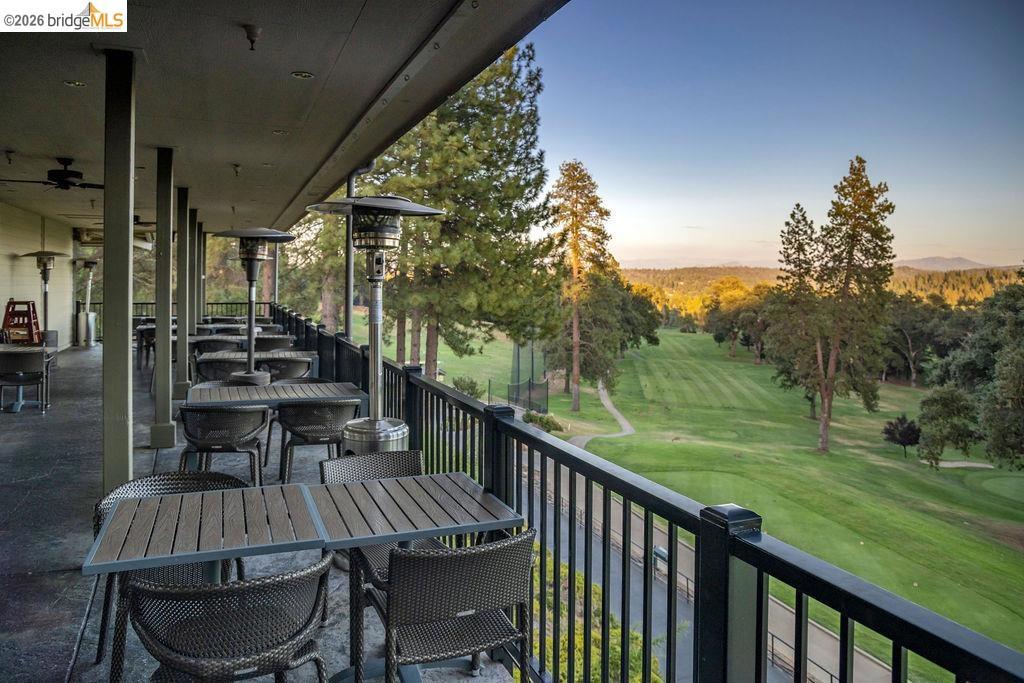 12701 Cresthaven Dr, Groveland, CA 95321