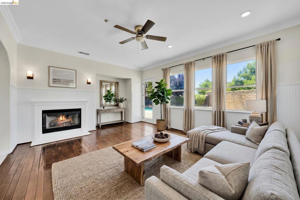 2397 Boulder St, Brentwood (CC), CA 94513