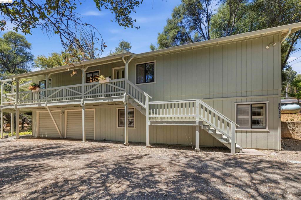21478 Paseo De Los Portales, Sonora, CA 95370