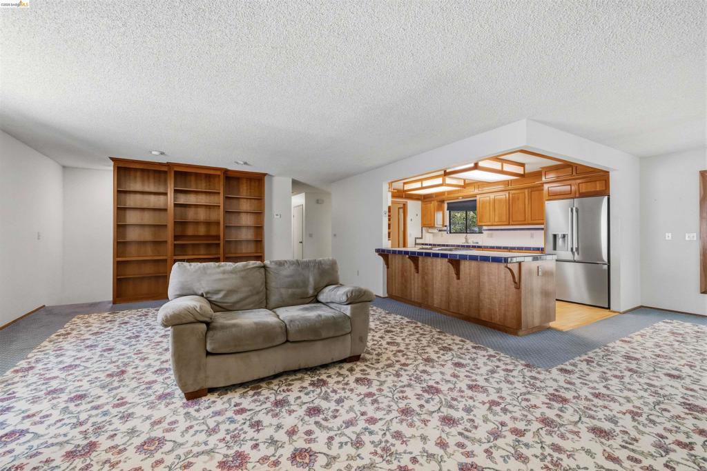 21478 Paseo De Los Portales, Sonora, CA 95370