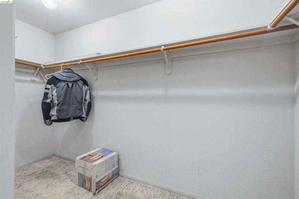 21478 Paseo De Los Portales, Sonora, CA 95370