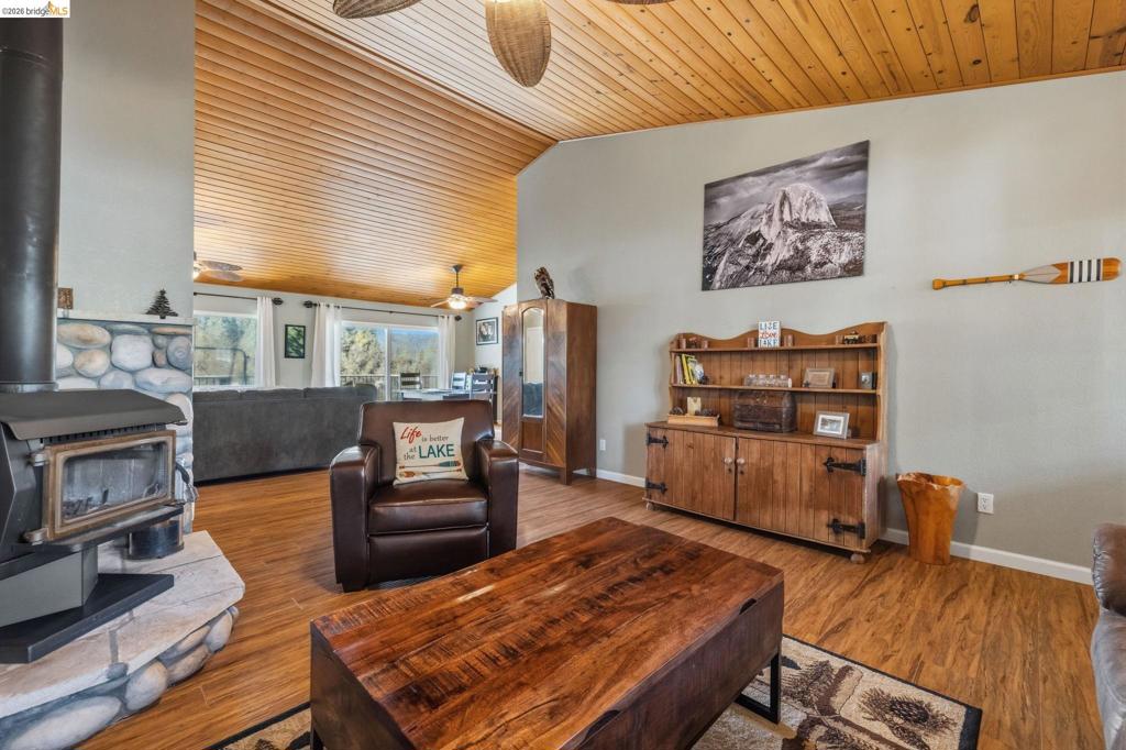 12312 Tower Peak Ct., Groveland, CA 95321