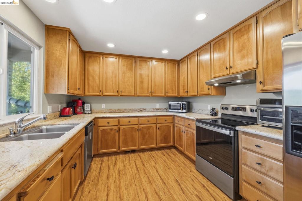 12312 Tower Peak Ct., Groveland, CA 95321