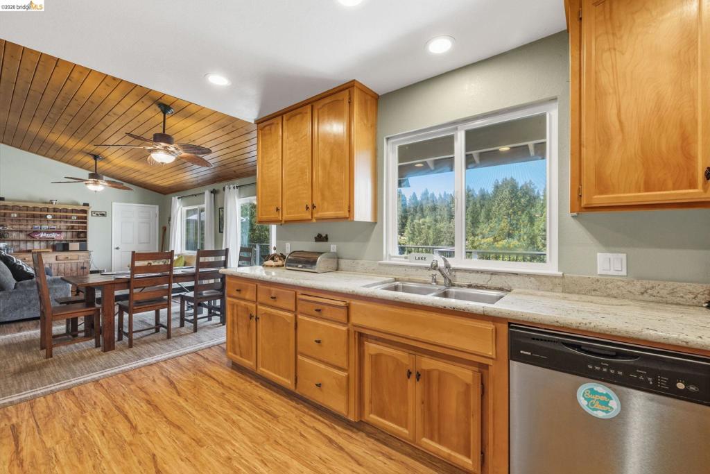 12312 Tower Peak Ct., Groveland, CA 95321