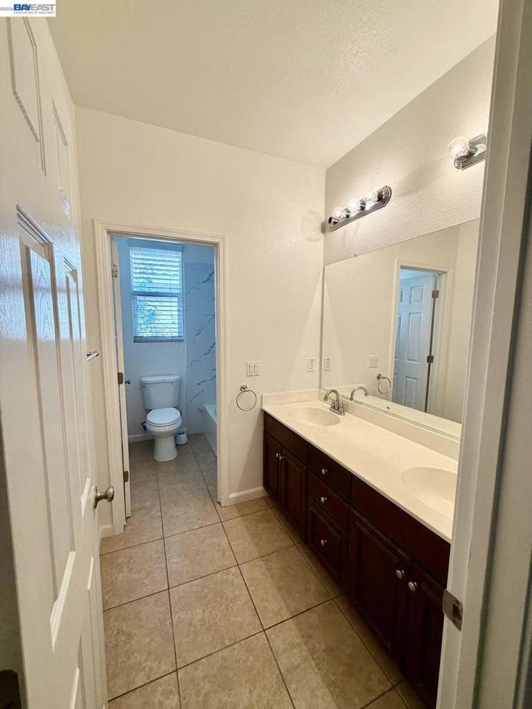 3809 Ruffed Grouse Ln, Modesto, CA 95355