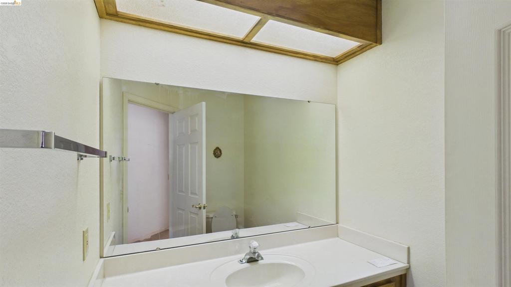 23113 Red Wing Trl, Twain Harte, CA 95383