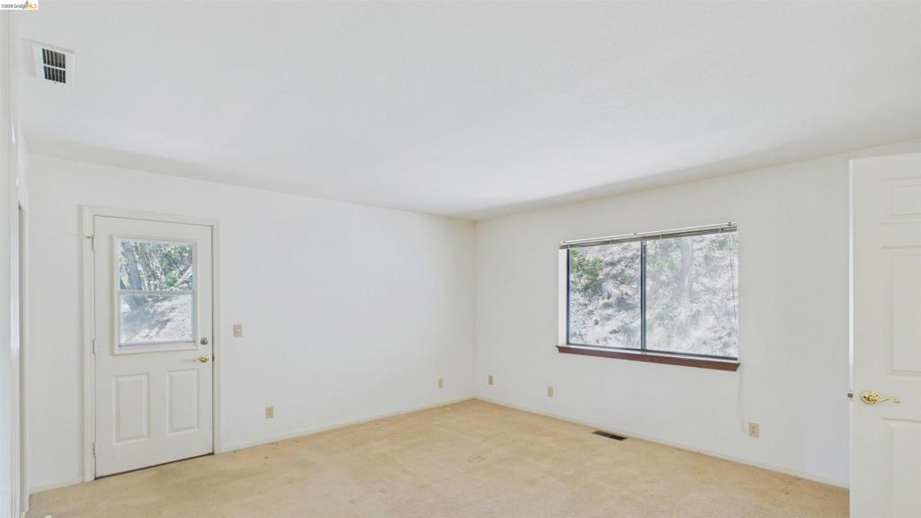 23113 Red Wing Trl, Twain Harte, CA 95383