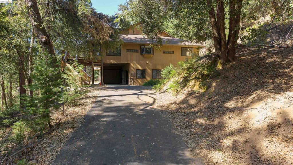 23113 Red Wing Trl, Twain Harte, CA 95383