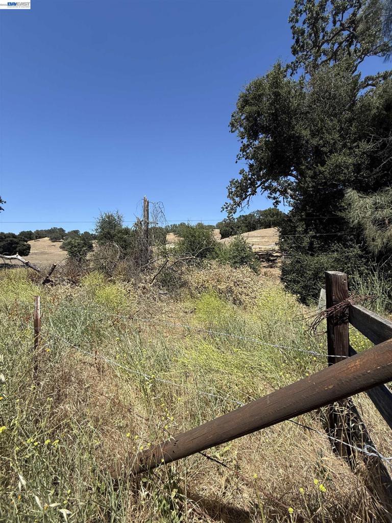 0 Chispa Rd, Atascadero, CA 93422