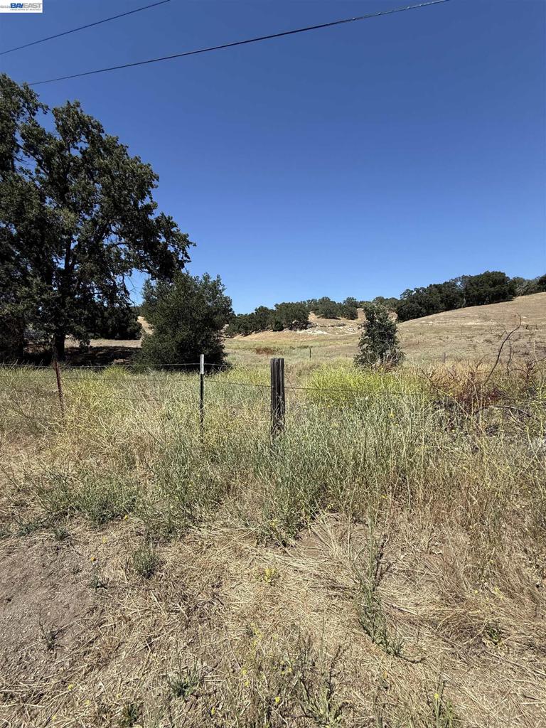 0 Chispa Rd, Atascadero, CA 93422