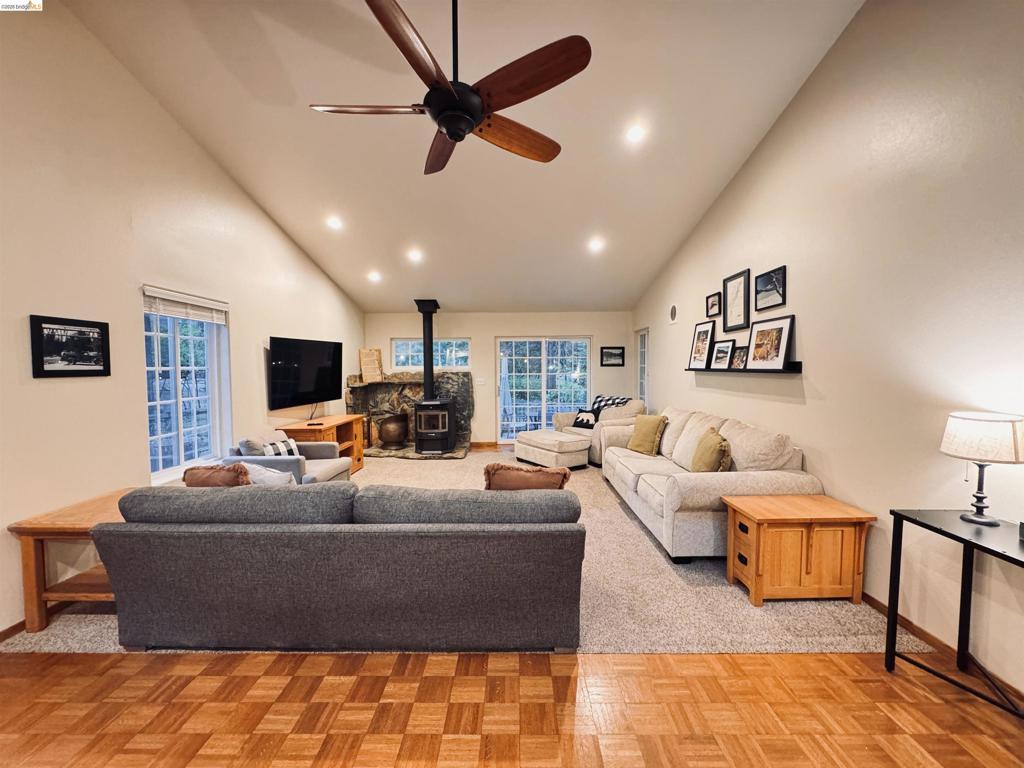 22499 Fireside DR, Twain Harte, CA 95383