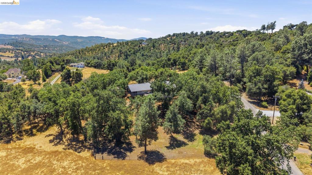18223 Hershey Rd, Sonora, CA 95370