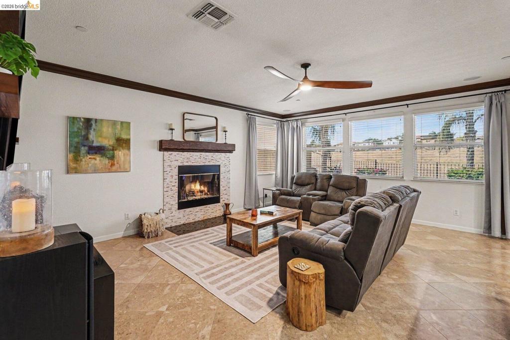 2645 Torrey Pines DR, Brentwood (CC), CA 94513