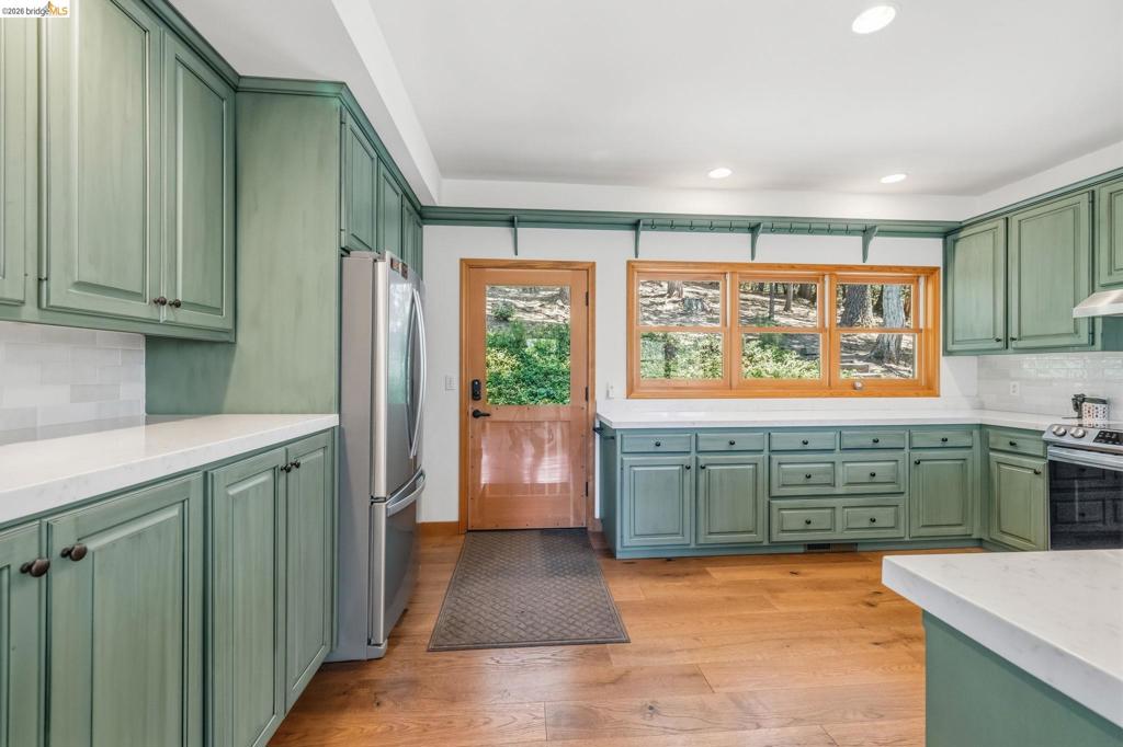 18580 Wildwood Dr, Twain Harte, CA 95383