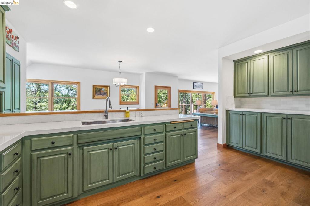18580 Wildwood Dr, Twain Harte, CA 95383