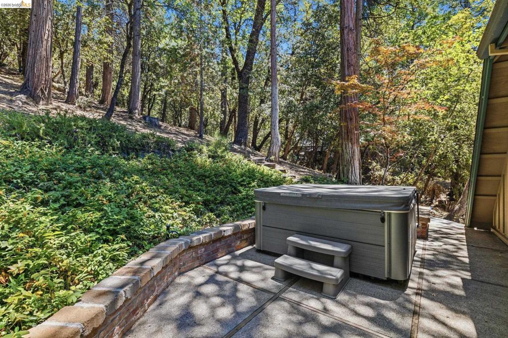 18580 Wildwood Dr, Twain Harte, CA 95383