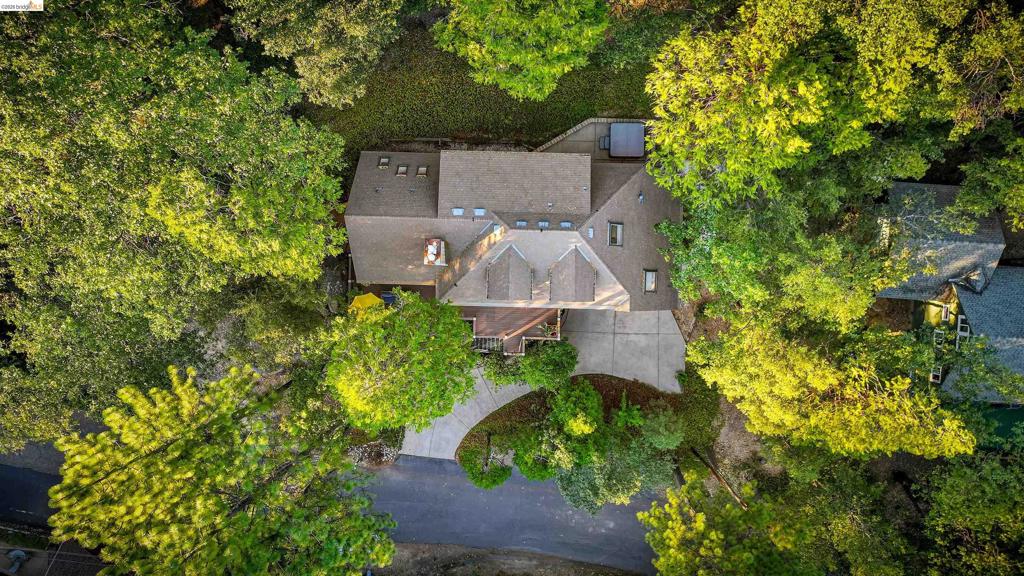 18580 Wildwood Dr, Twain Harte, CA 95383