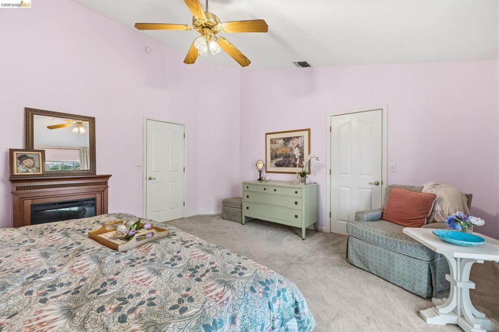 19015 Apple Valley Dr, Sonora, CA 95370