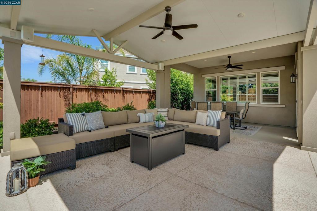 1945 Muirwood Loop, Brentwood (CC), CA 94513