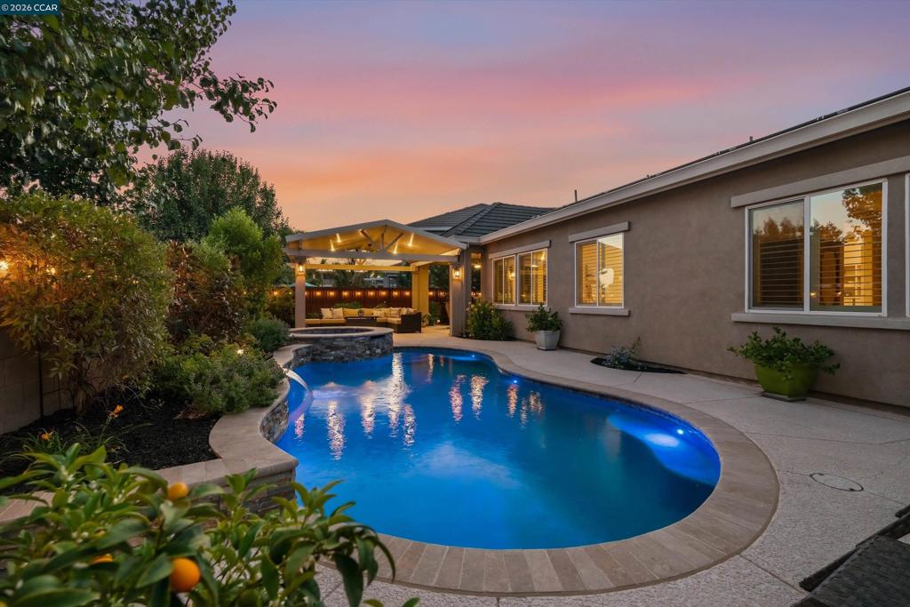 1945 Muirwood Loop, Brentwood (CC), CA 94513