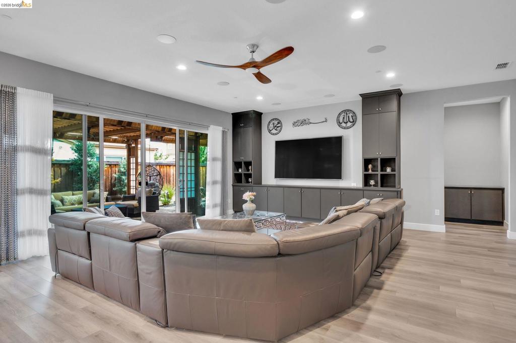 159 Cider Cir, Brentwood (CC), CA 94513