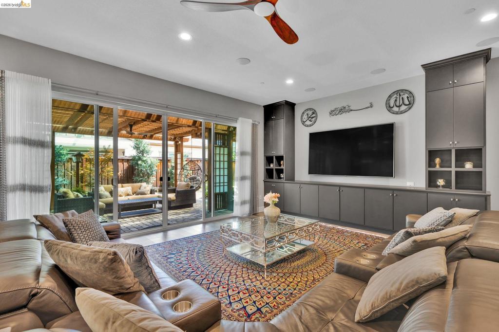159 Cider Cir, Brentwood (CC), CA 94513