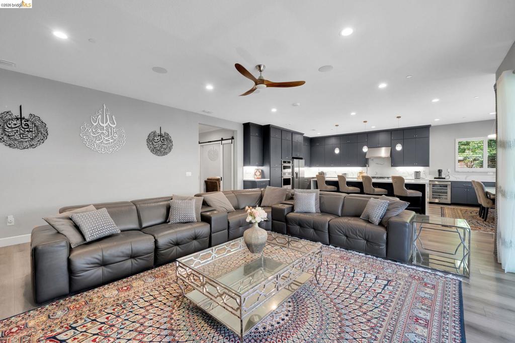 159 Cider Cir, Brentwood (CC), CA 94513