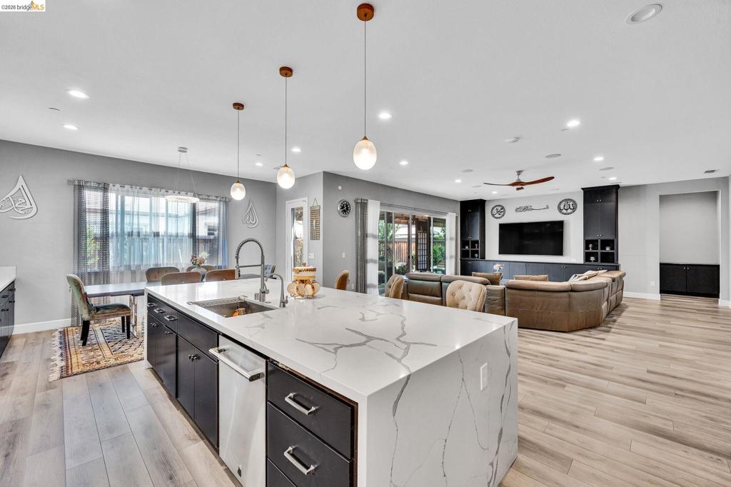 159 Cider Cir, Brentwood (CC), CA 94513