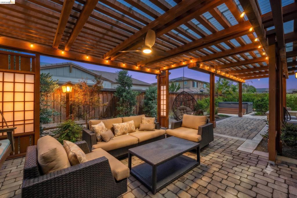 159 Cider Cir, Brentwood (CC), CA 94513