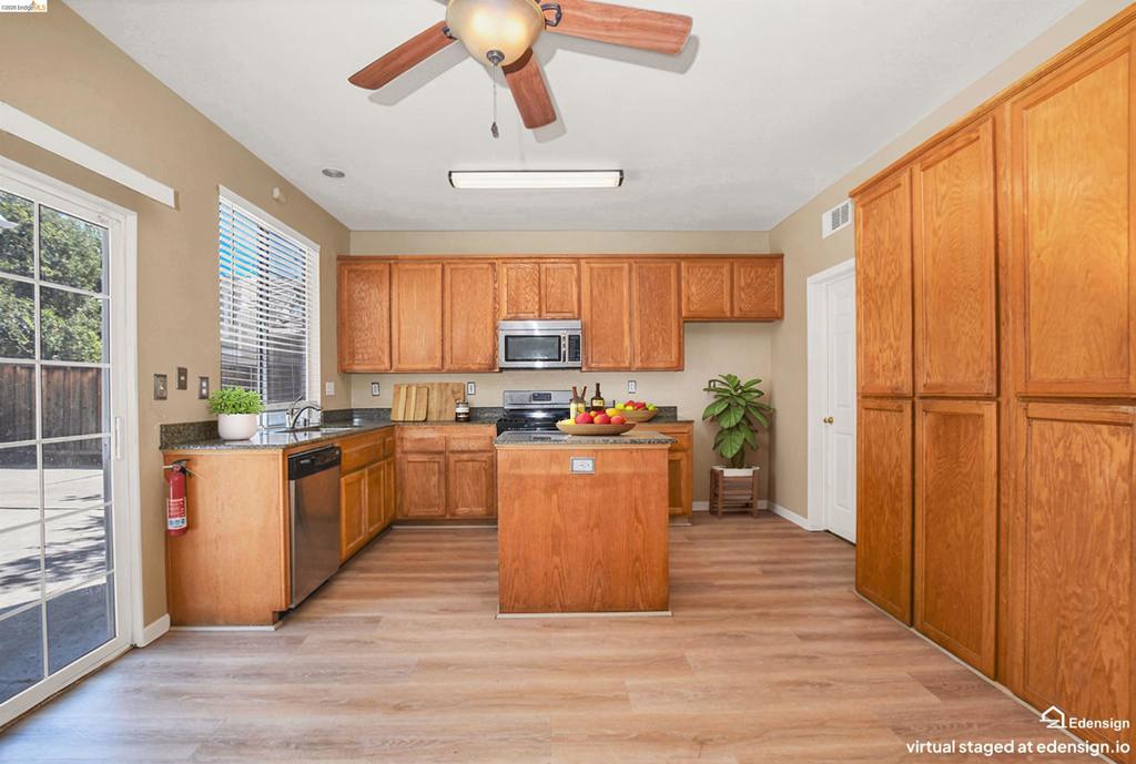 1091 Claremont Drive, Brentwood (CC), CA 94513-2951