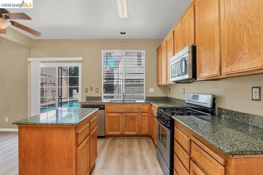 1091 Claremont Drive, Brentwood (CC), CA 94513-2951