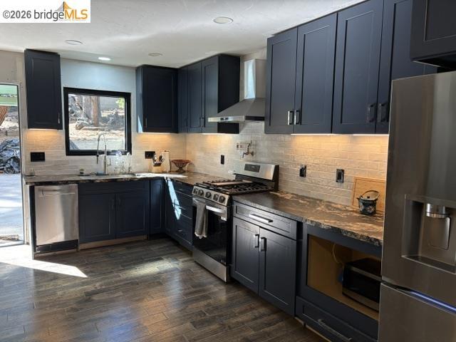 29600 Lassen Dr, Long Barn, CA 95335-9718