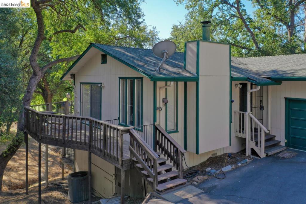 19215 Ferretti Rd., Groveland, CA 95321