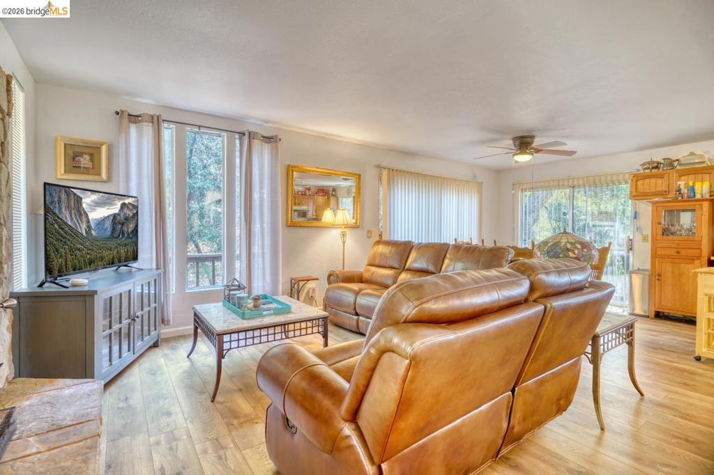 19215 Ferretti Rd., Groveland, CA 95321