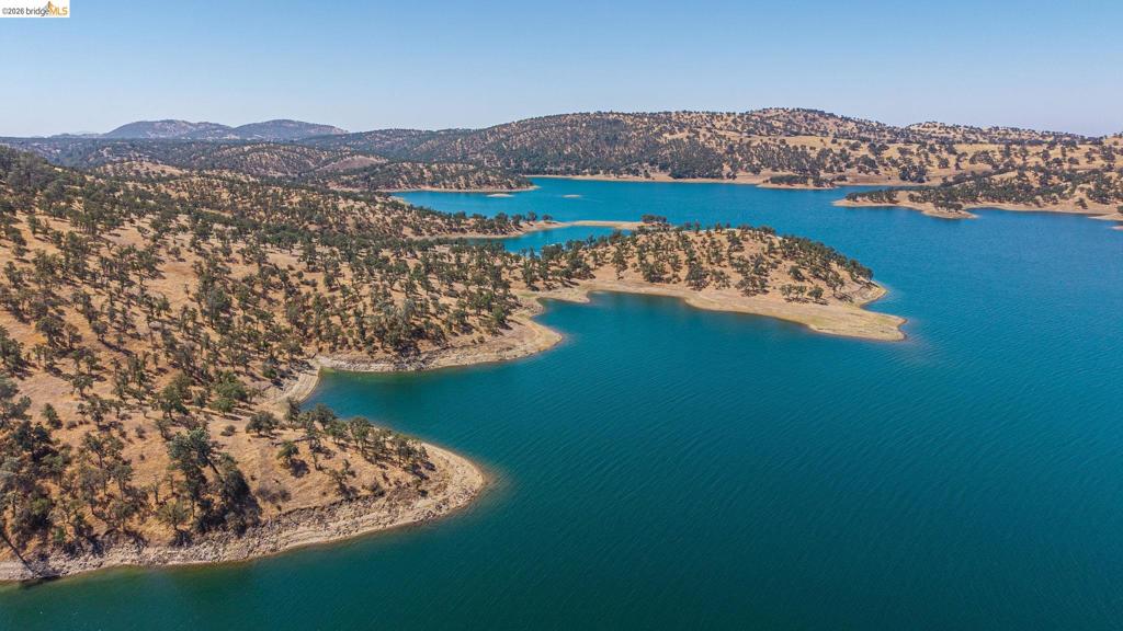 2 ,3,4 Cavalieri Ranch Rd, La Grange, CA 95329