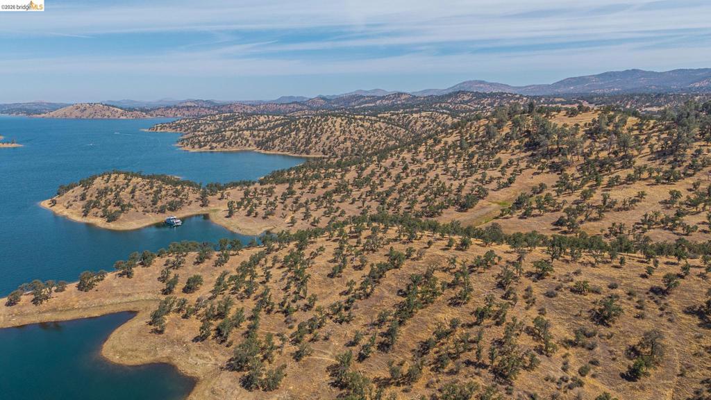 2 ,3,4 Cavalieri Ranch Rd, La Grange, CA 95329