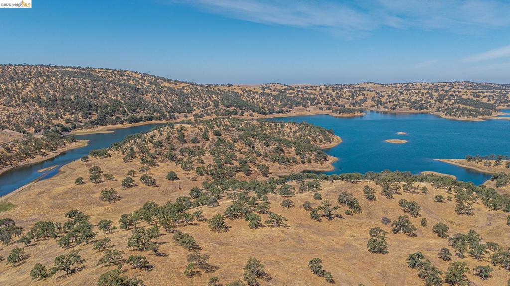 2 ,3,4 Cavalieri Ranch Rd, La Grange, CA 95329