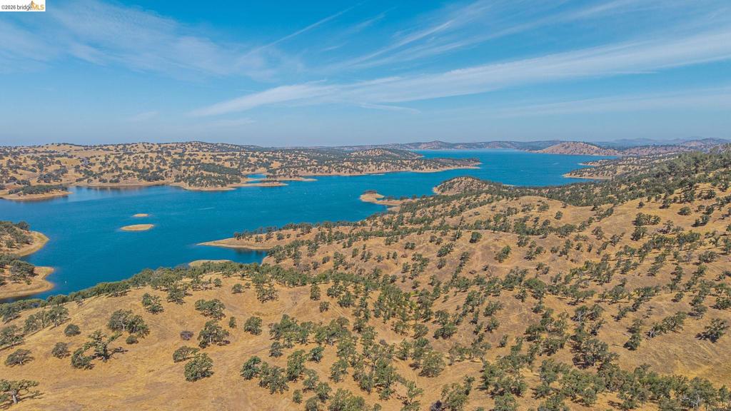 2 ,3,4 Cavalieri Ranch Rd, La Grange, CA 95329