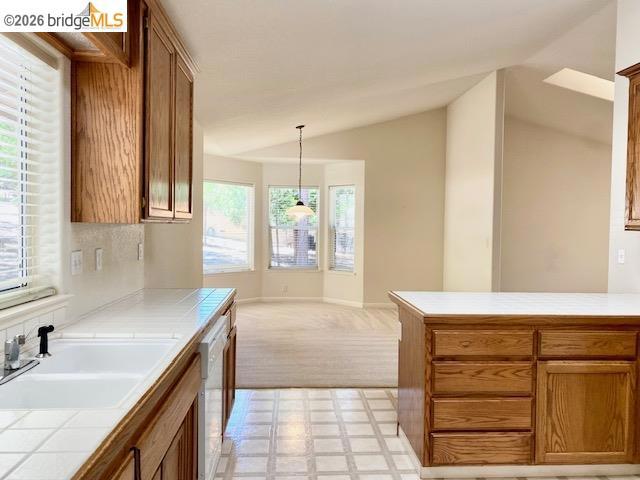 19502 Grizzly Circle, Groveland, CA 95321