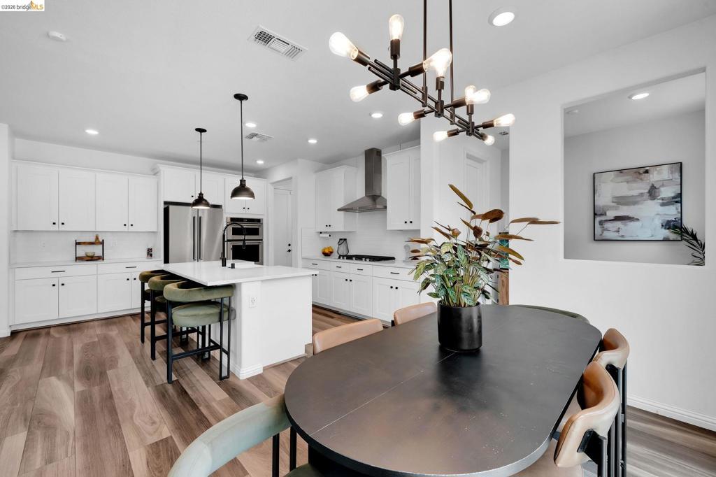 184 Scott Creek Way, Brentwood (CC), CA 94513