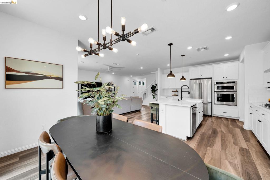 184 Scott Creek Way, Brentwood (CC), CA 94513