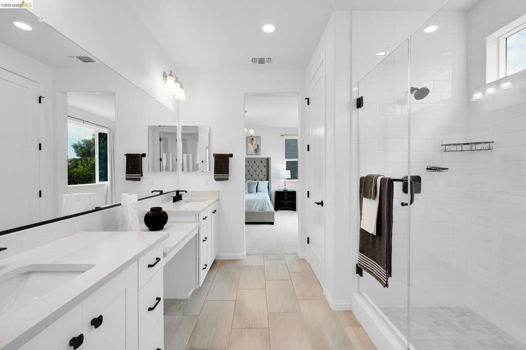 184 Scott Creek Way, Brentwood (CC), CA 94513