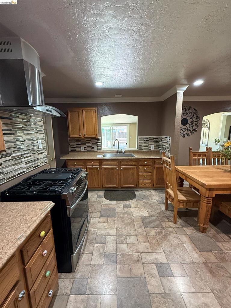 6011 Brentwood Blvd, Brentwood (CC), CA 94513