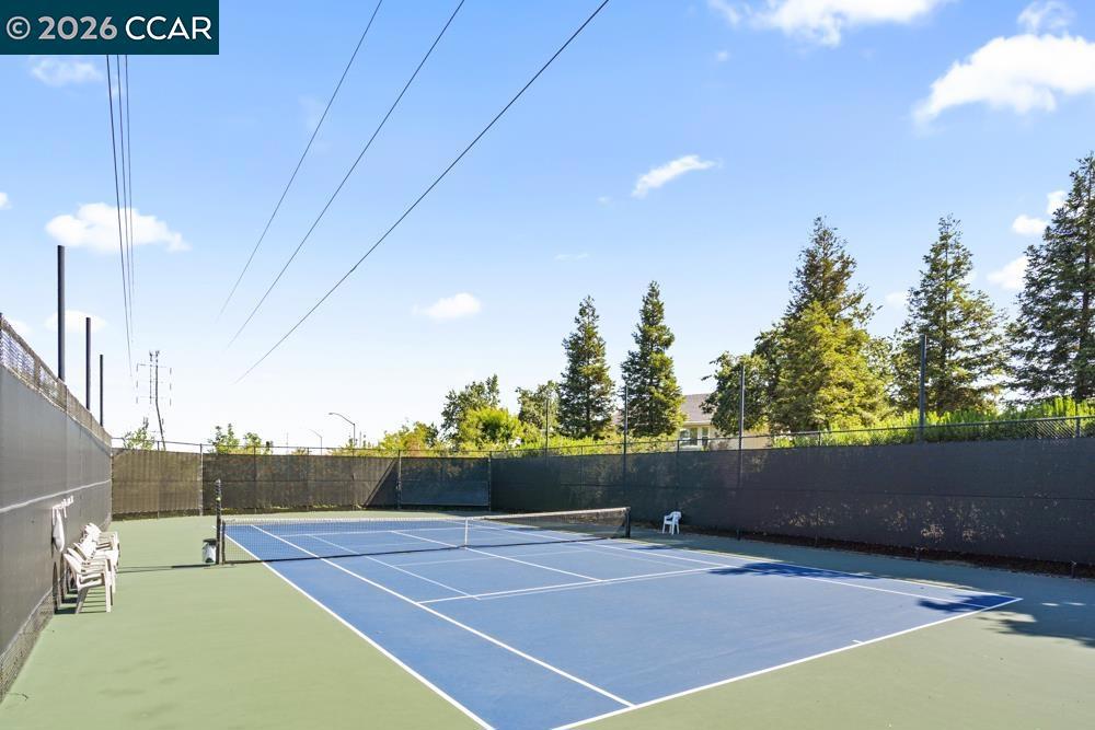 1641 Regent Dr, Brentwood (CC), CA 94513