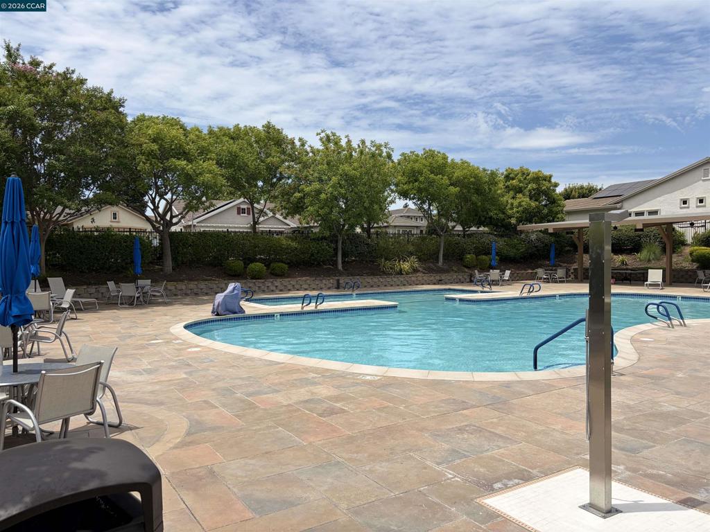 1641 Regent Dr, Brentwood (CC), CA 94513
