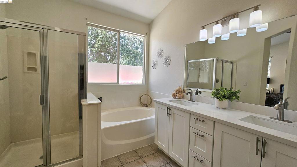 707 Thompsons Dr, Brentwood (CC), CA 94513
