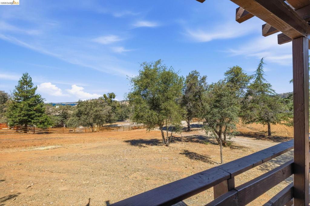 13575 Colina Way, La Grange, CA 95329